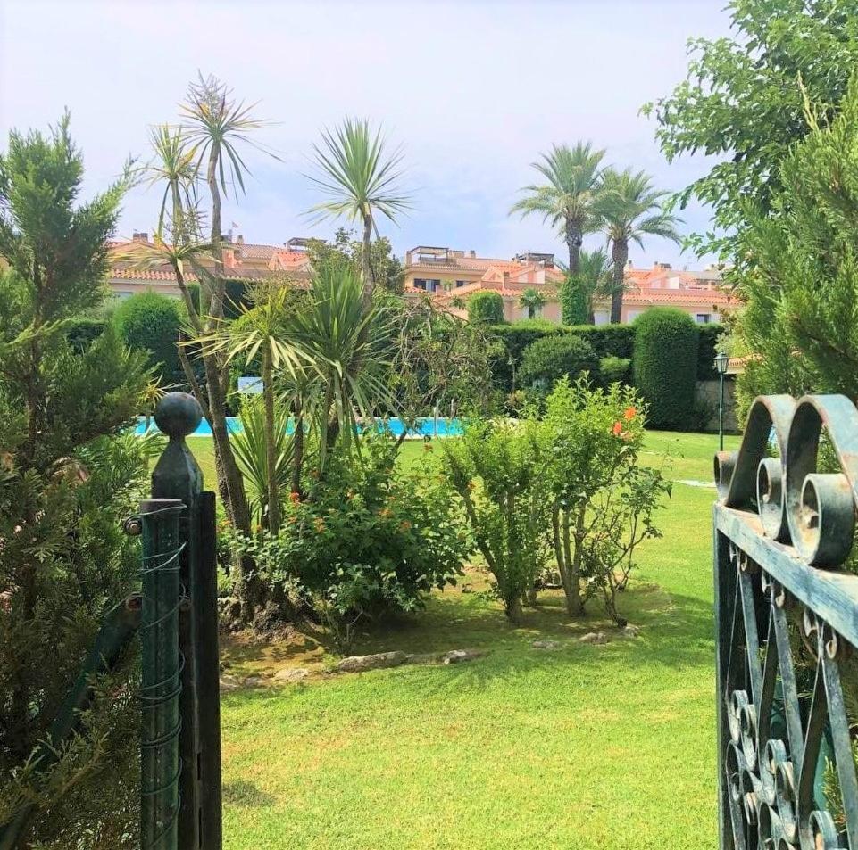 Apartamento En Platja Sant Pol S'Agaro Con Pisicina Y Jardin 산펠리우데기솔스 외부 사진