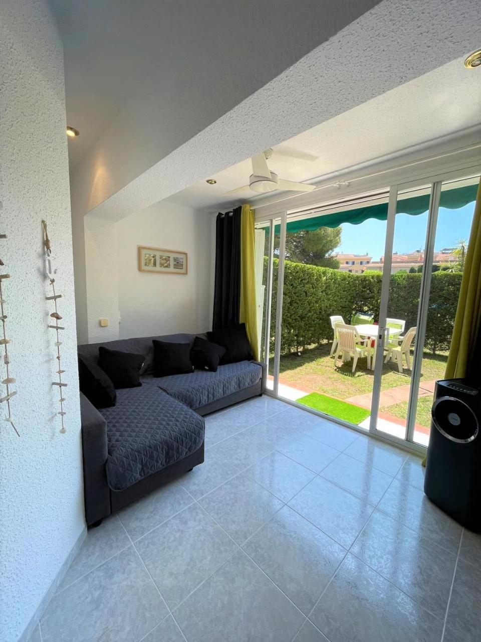 Apartamento En Platja Sant Pol S'Agaro Con Pisicina Y Jardin 산펠리우데기솔스 외부 사진