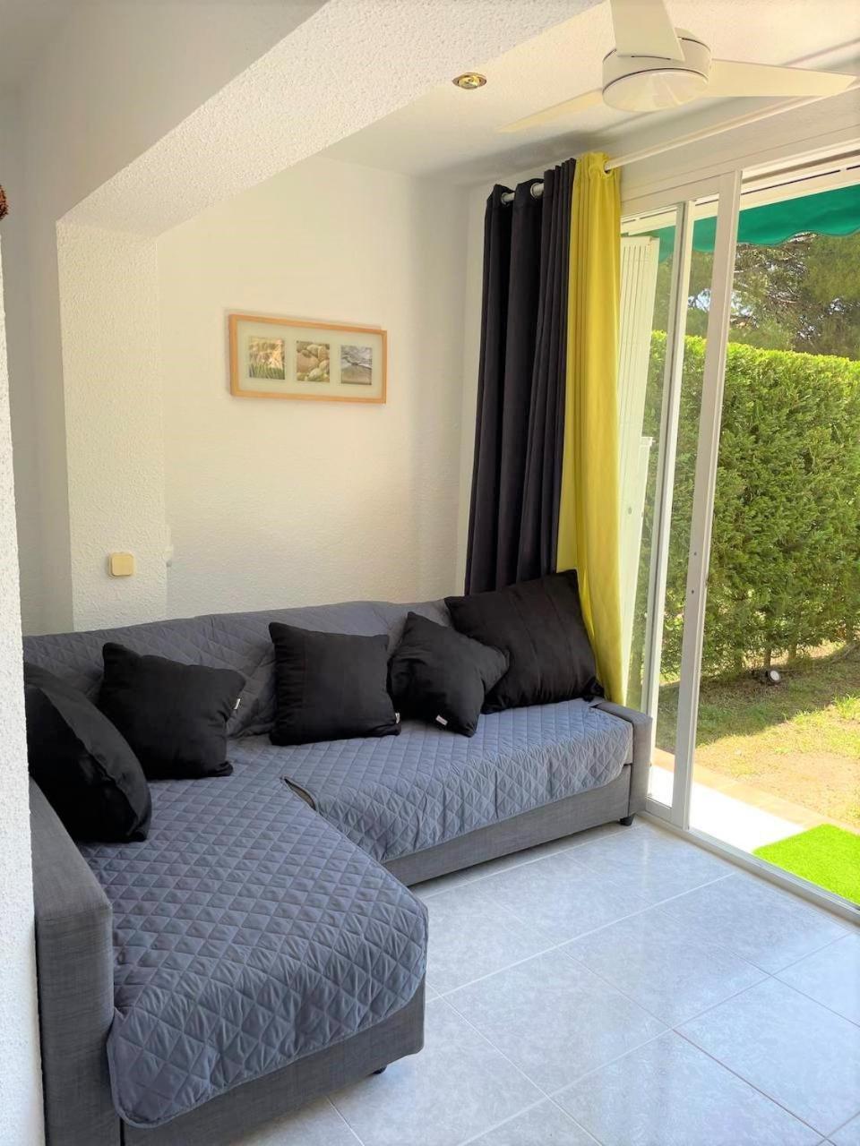 Apartamento En Platja Sant Pol S'Agaro Con Pisicina Y Jardin 산펠리우데기솔스 외부 사진